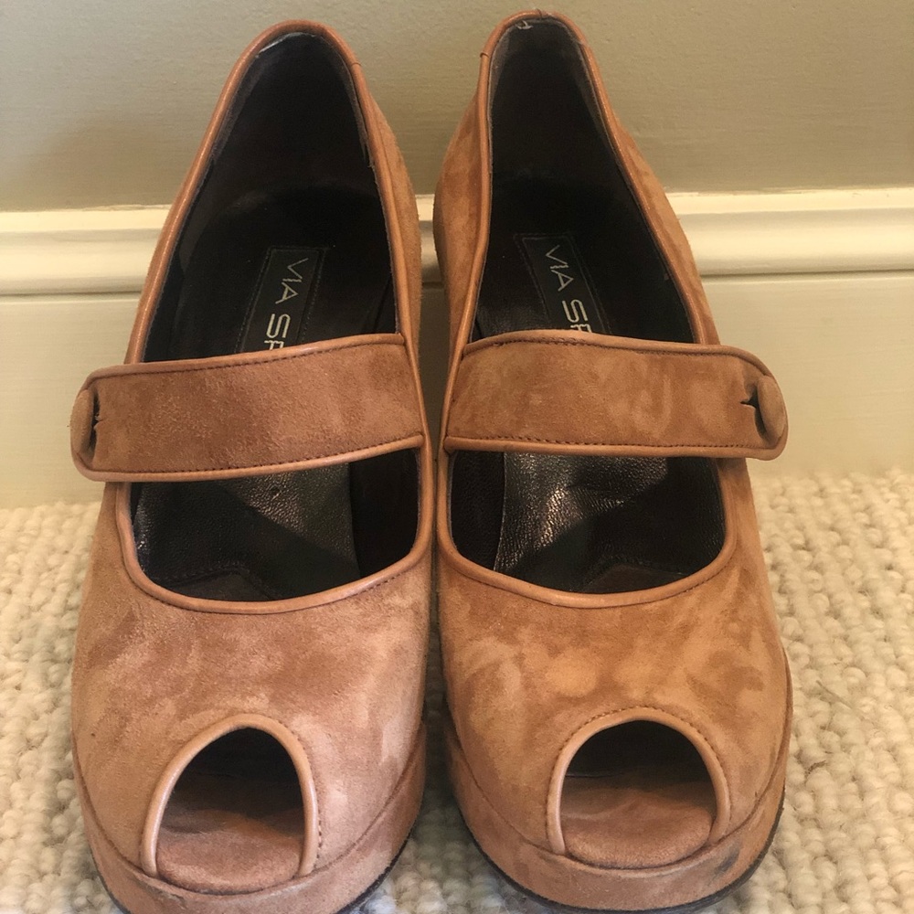 Via Spiga camel brown peep toe heels